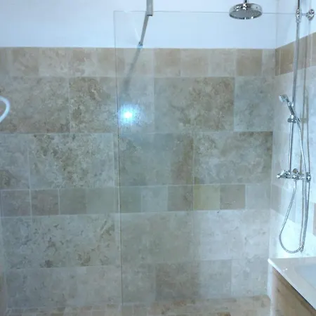 Detached With Swimming Pool, 3 Bedrooms Feriehus Peyrusse-Grande